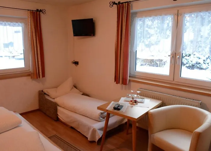 Blick Zum Wasserfall