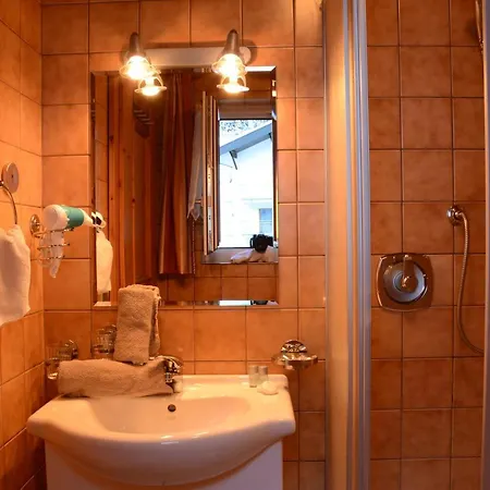 Blick Zum Wasserfall Homestay *